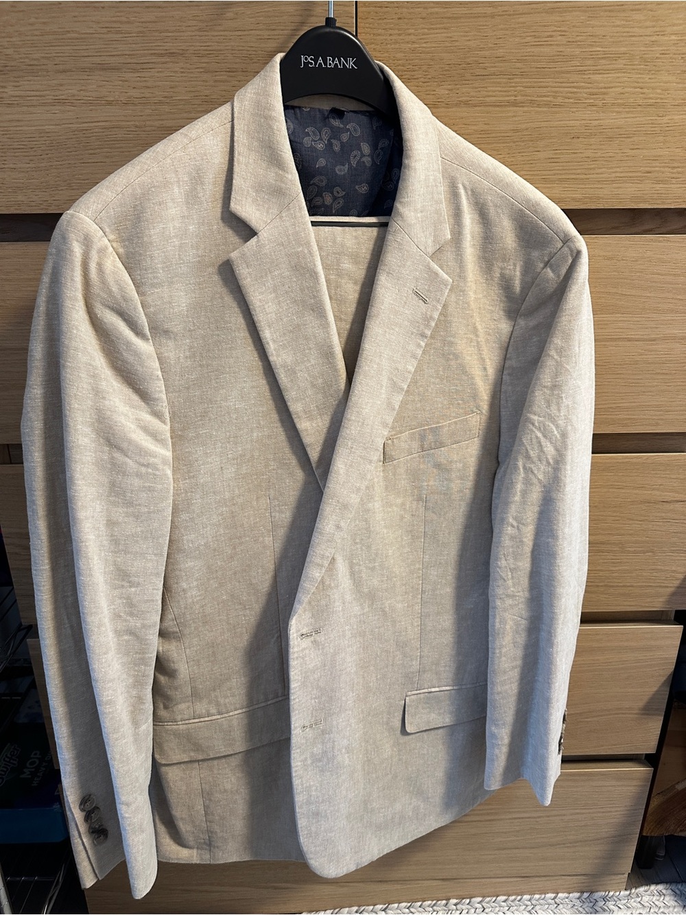 Jos. A. Bank Men's Light Beige Linen-Blend Suit